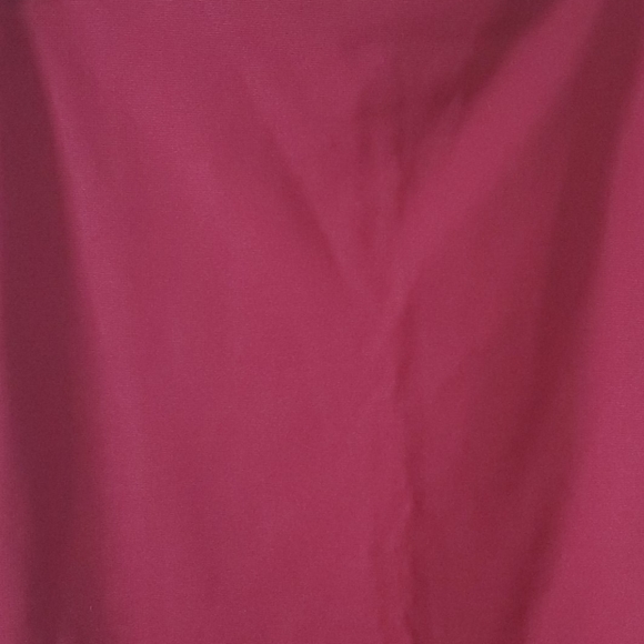 🤎 3/$20 🤎 Magenta Pencil Skirt - Picture 3 of 4